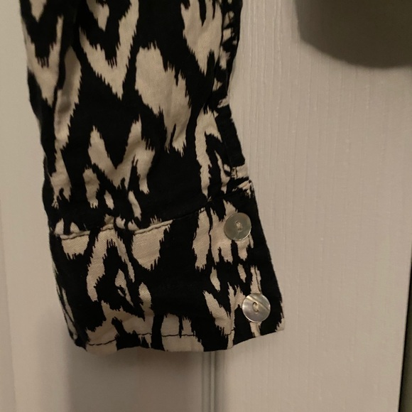 Christian Siriano Black and White Linen blend Patterned Cropped Shirt - Picture 6 of 6